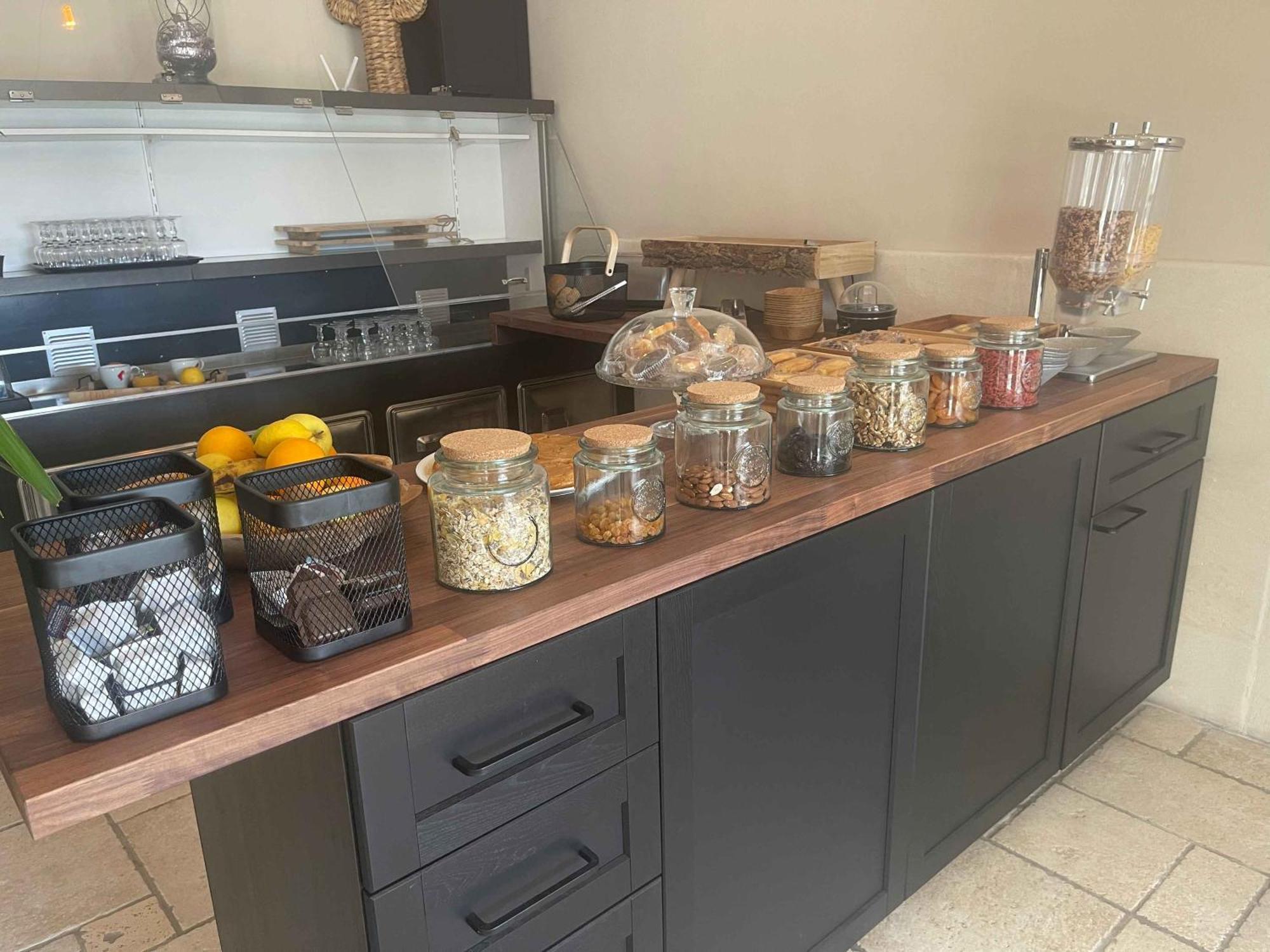 Hotel Les Loges Du Luberon Coustellet Zewnętrze zdjęcie
