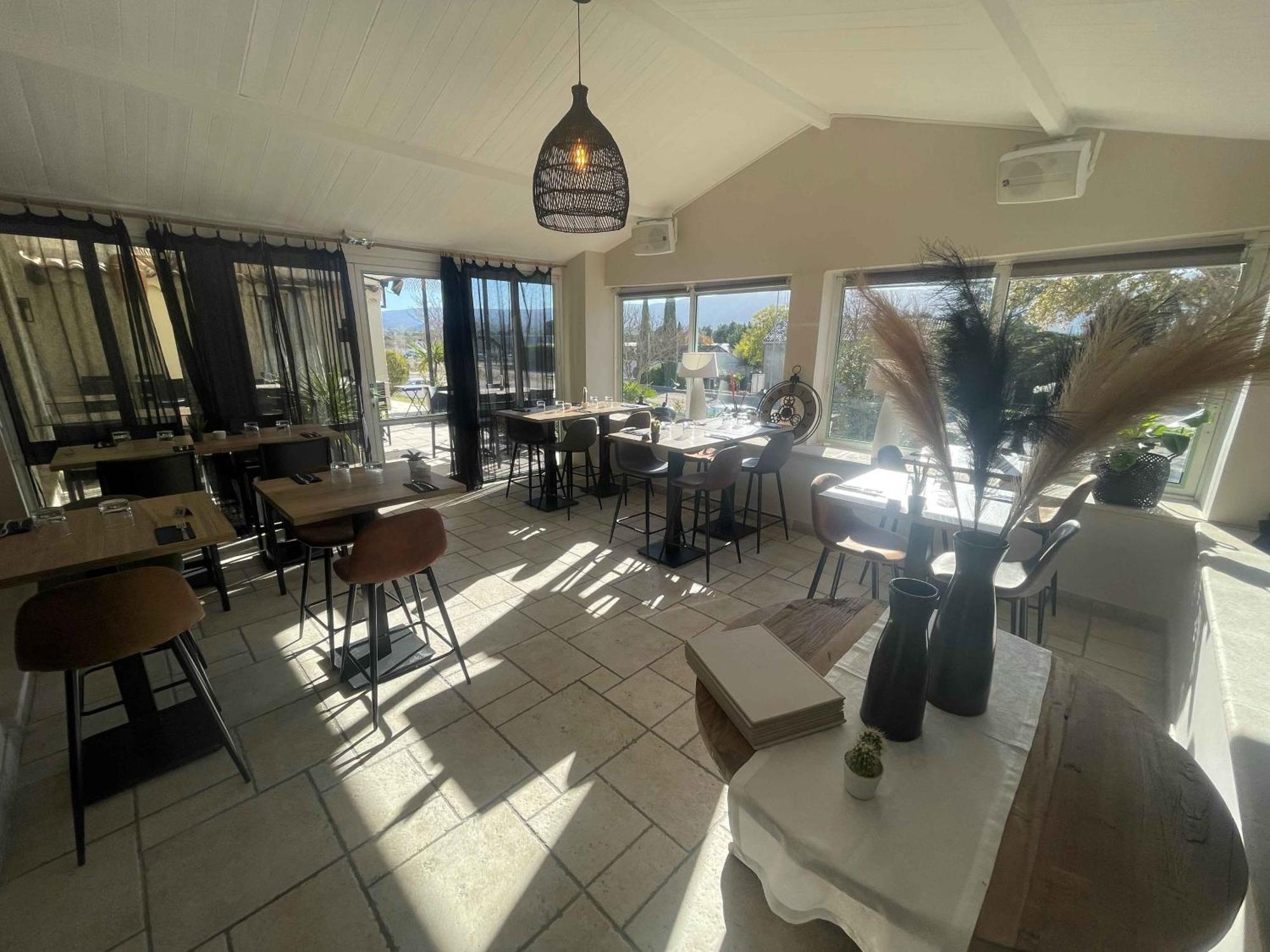 Hotel Les Loges Du Luberon Coustellet Zewnętrze zdjęcie