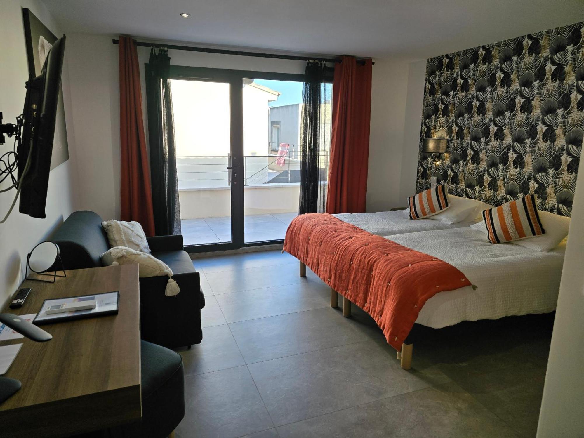 Hotel Les Loges Du Luberon Coustellet Zewnętrze zdjęcie