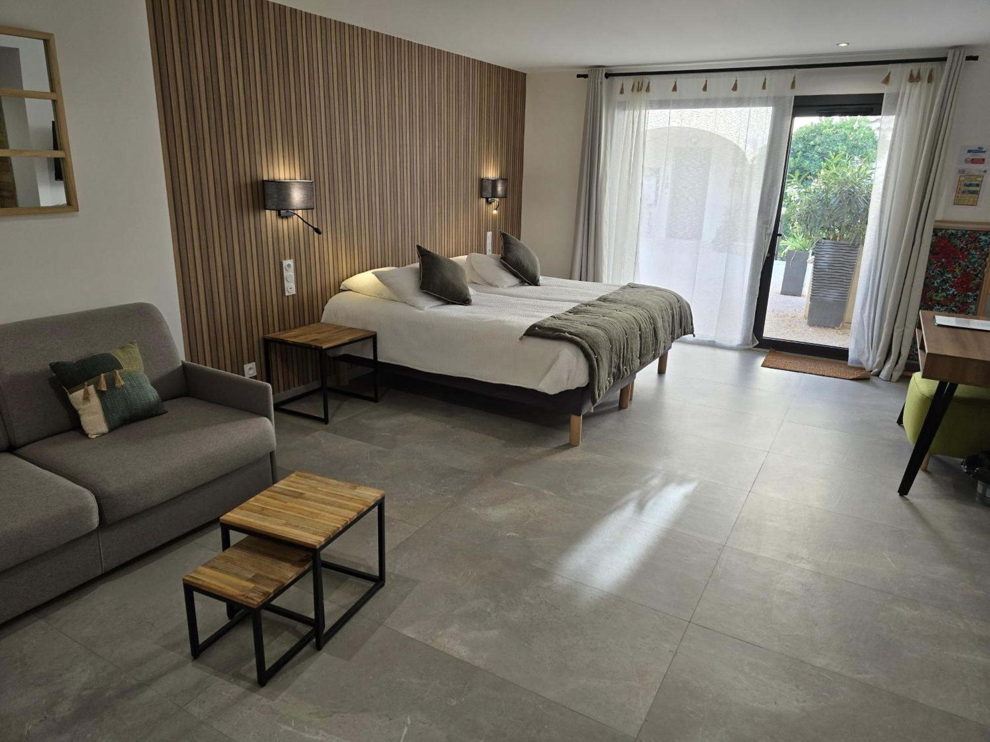 Hotel Les Loges Du Luberon Coustellet Zewnętrze zdjęcie