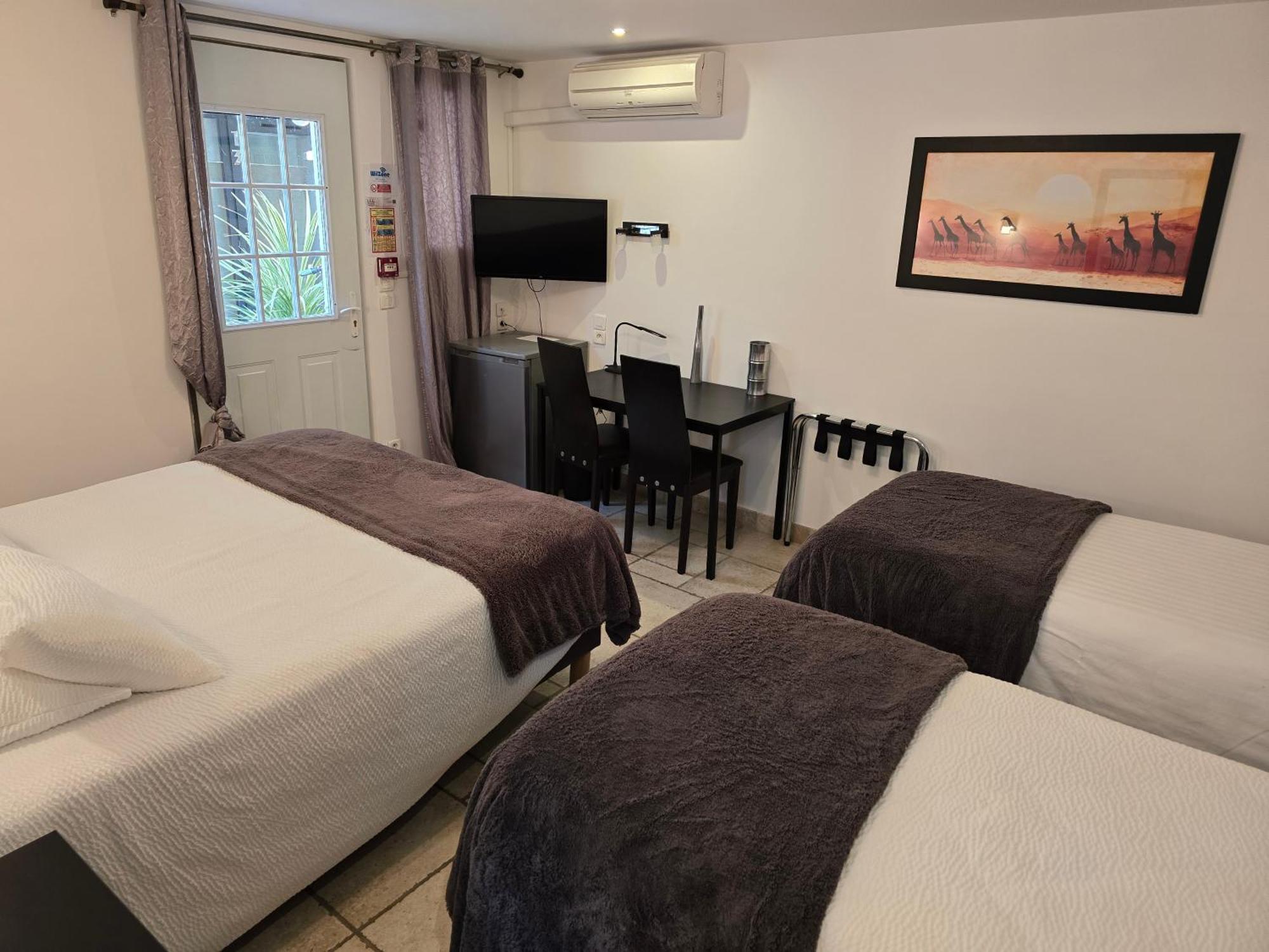 Hotel Les Loges Du Luberon Coustellet Zewnętrze zdjęcie